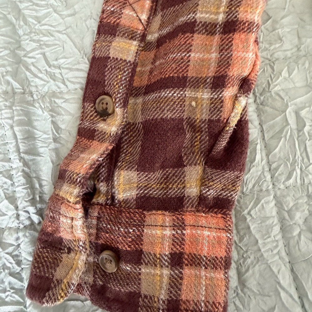 American Eagle Rust, Pink, and Cream Plaid Shirt Jacket - Picture 6 of 7